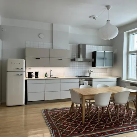 Apartment In Helsinki, Etu-toeoeloe