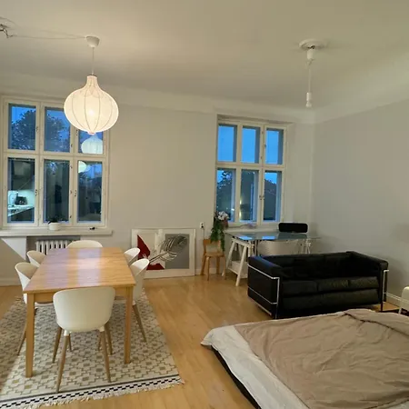 In Helsinki, Etu-toeoeloe Apartman *
